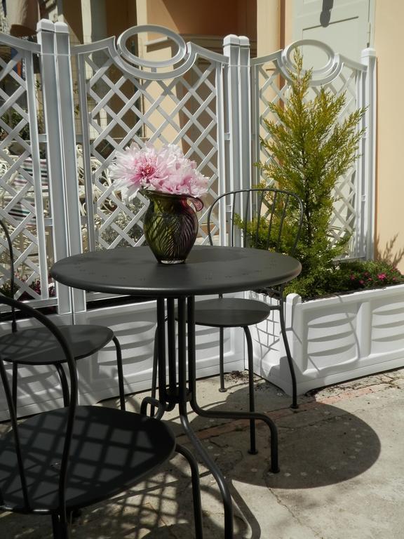 Dreaming Sorrento Suites Exterior foto